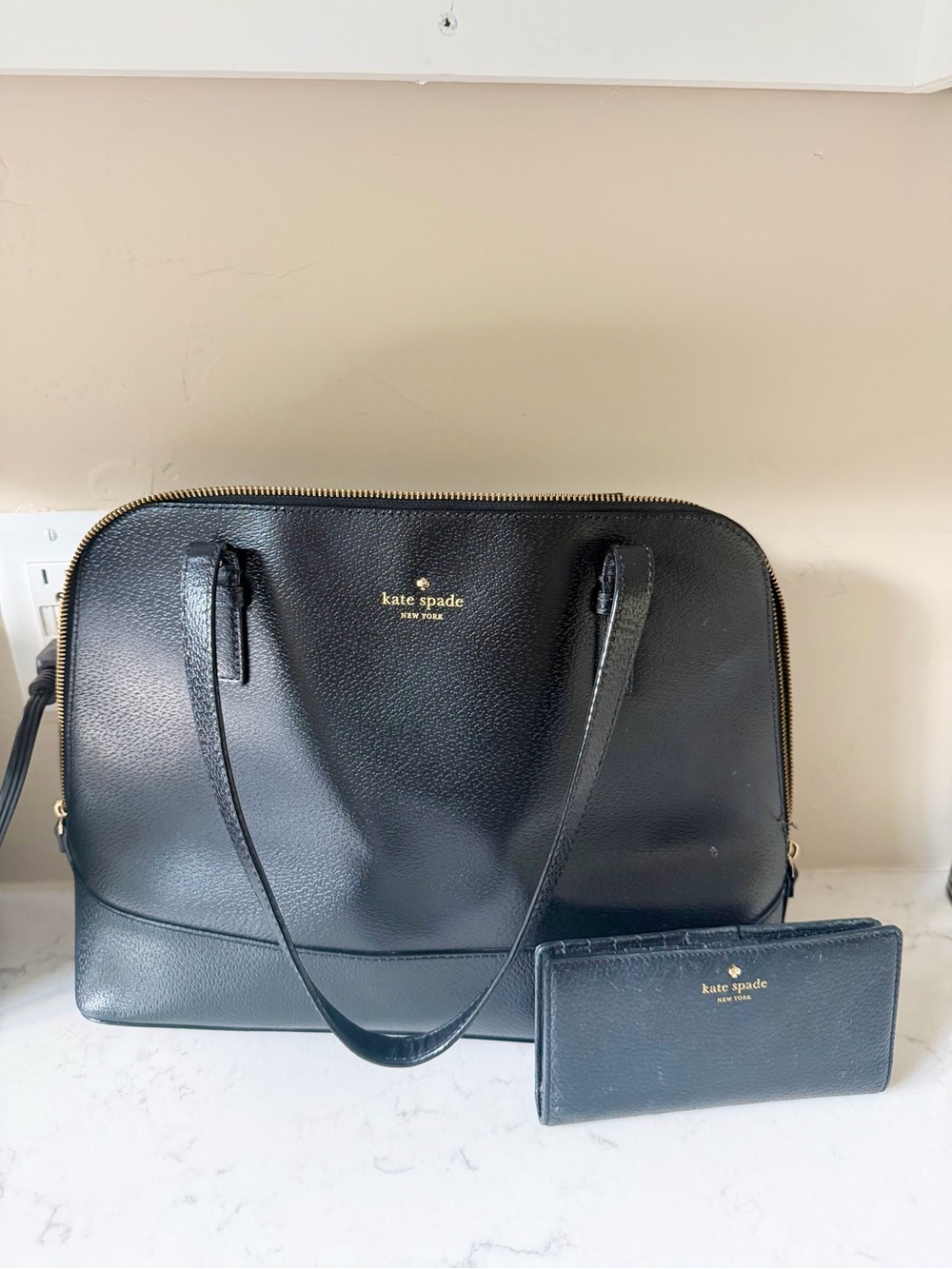 Kate spade purse and wallet